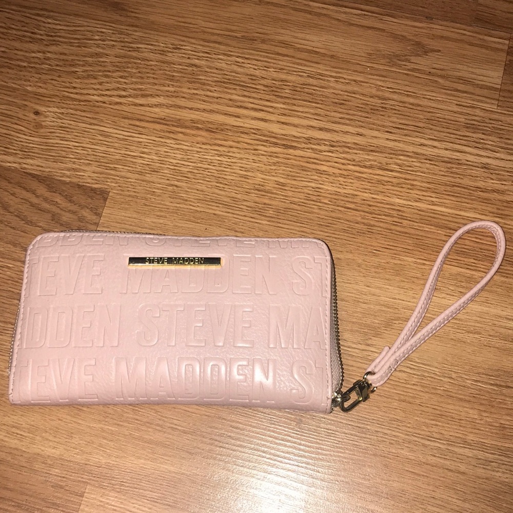 Steve Madden Pink Wallet